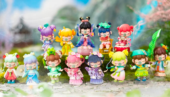 RT ZFXX Nanci 6 Sereies Solar Spring Blind Box (12/1) – Treehouse Toys